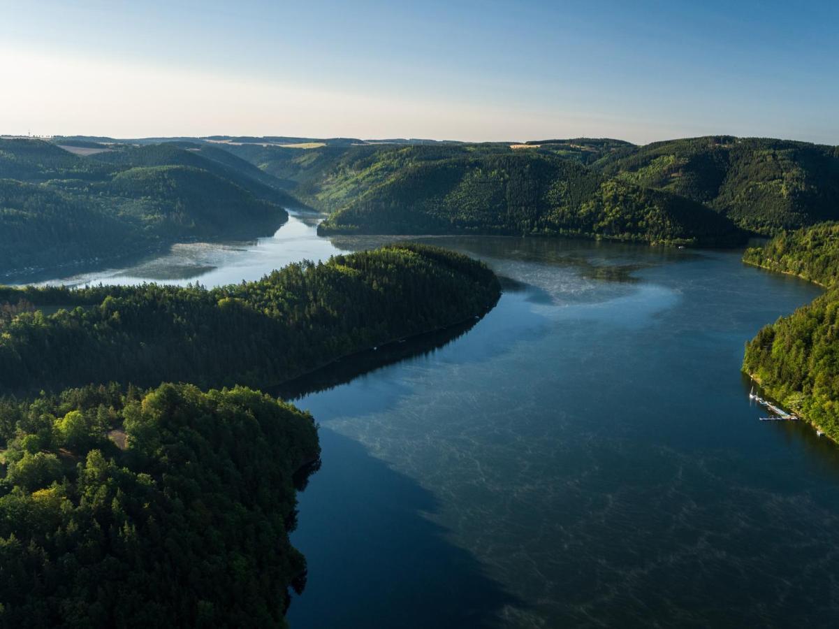 Hotel Am Schlossberg Ziegenrück Exteriör bild