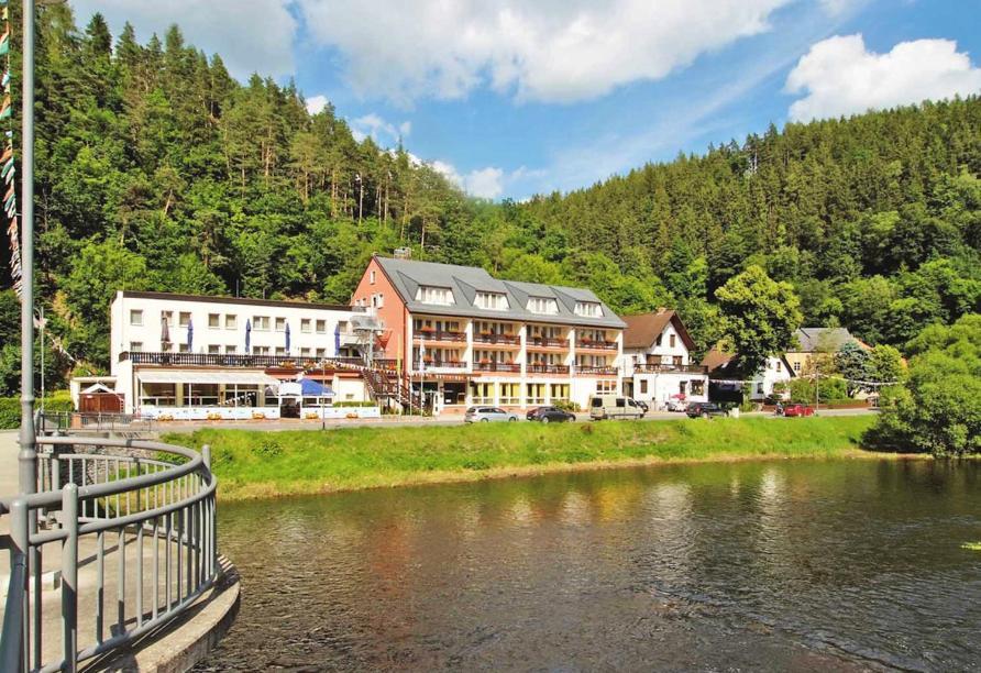 Hotel Am Schlossberg Ziegenrück Exteriör bild