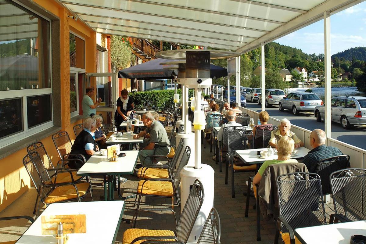 Hotel Am Schlossberg Ziegenrück Exteriör bild